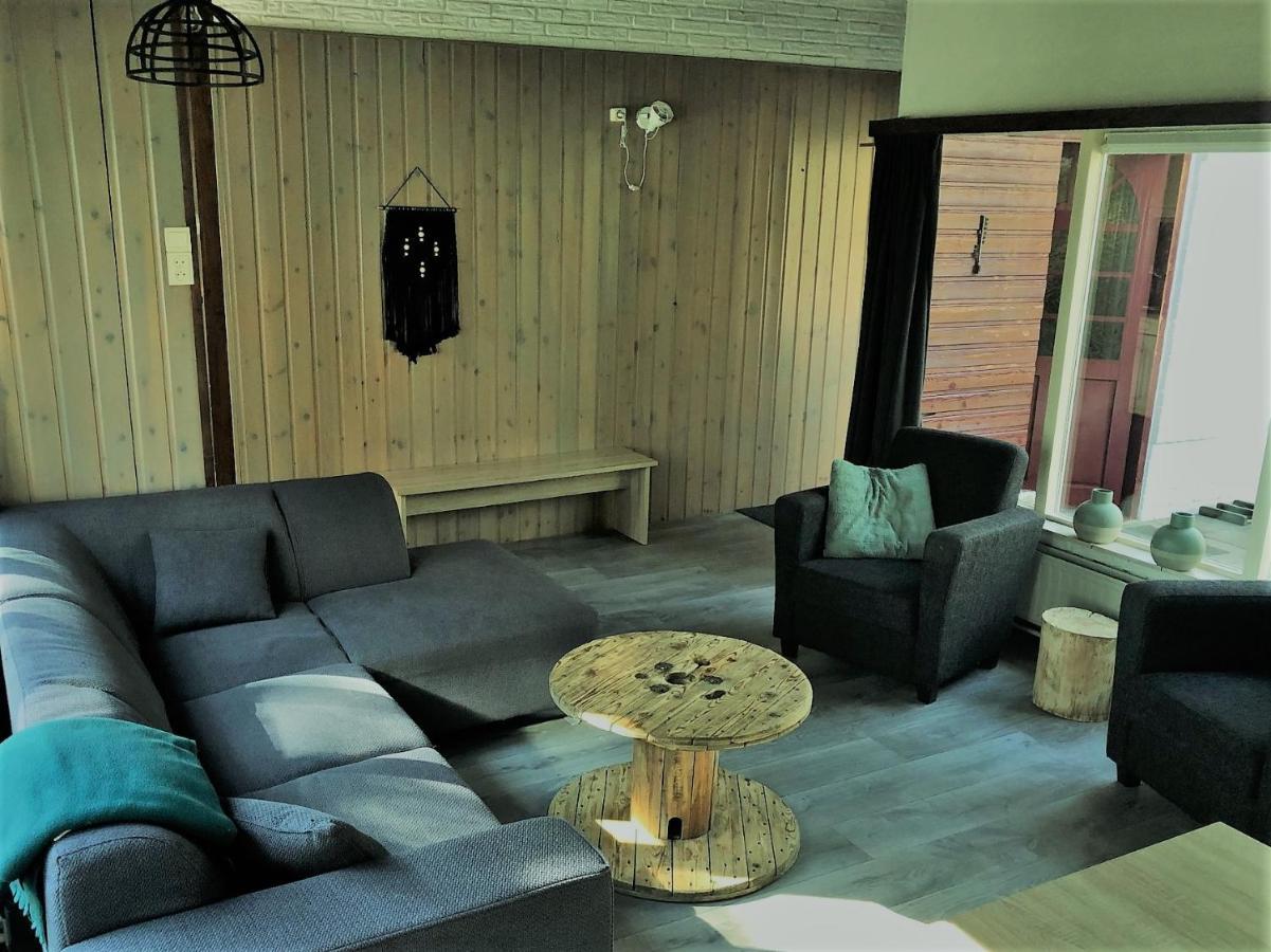 Bonte Specht Villa อ็อตเตอร์โล ภายนอก รูปภาพ